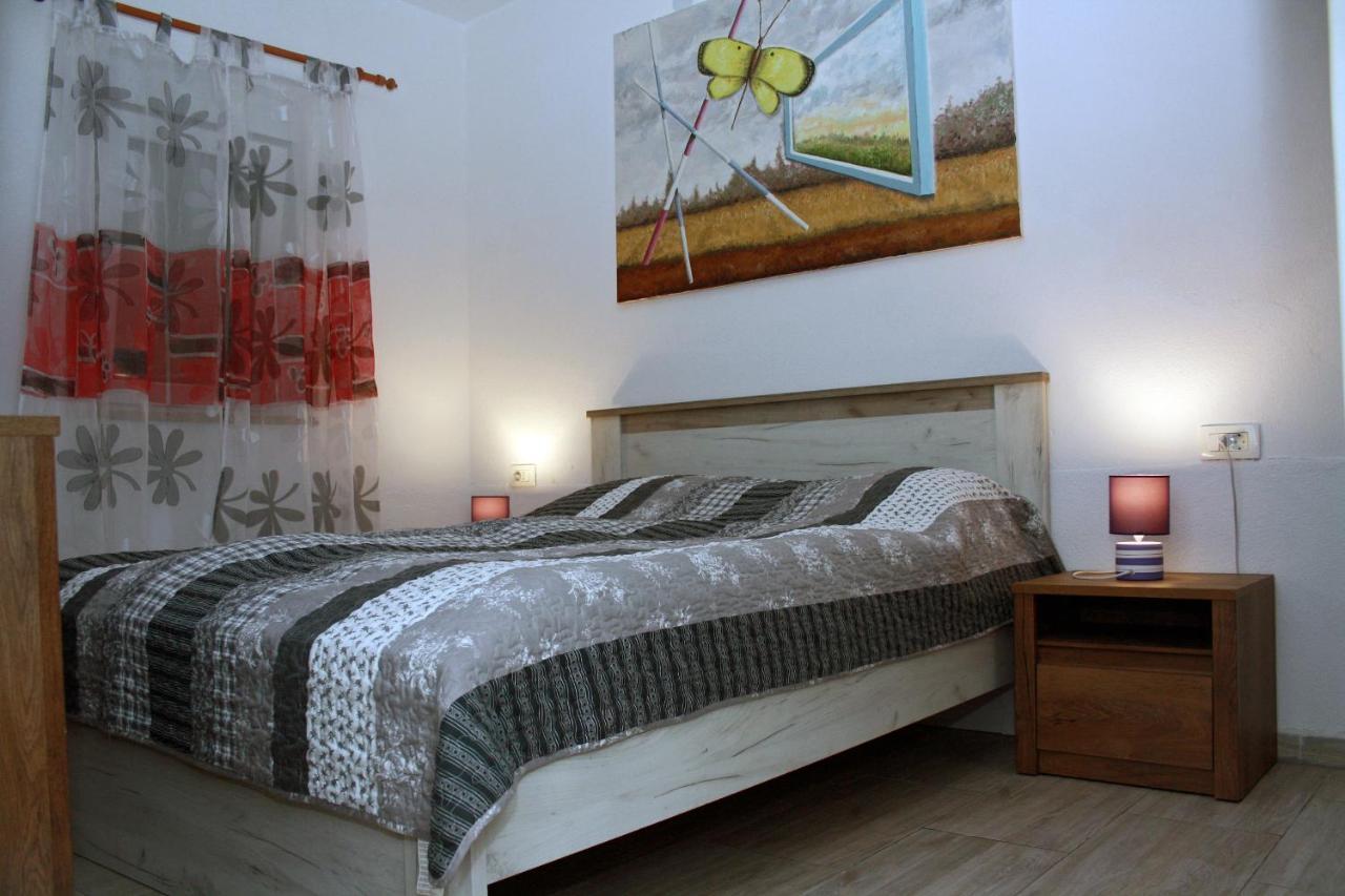 "Art House" Rovinj-Holiday, Holiday Home To Rent Rovinjsko Selo Extérieur photo