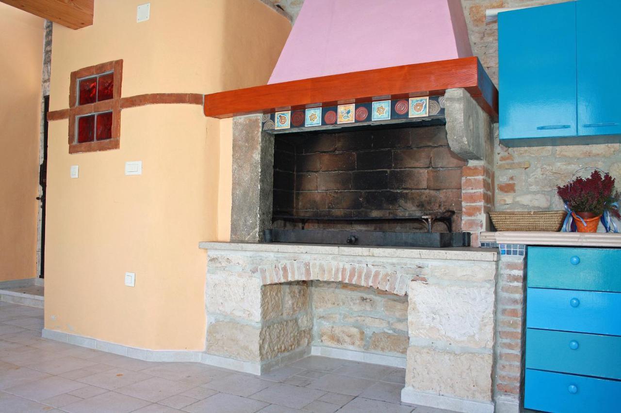 "Art House" Rovinj-Holiday, Holiday Home To Rent Rovinjsko Selo Extérieur photo