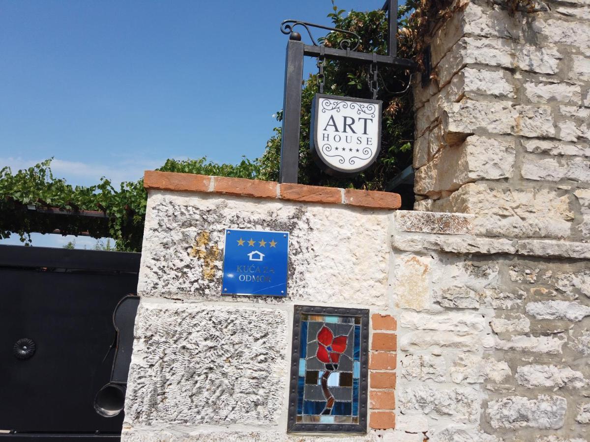 "Art House" Rovinj-Holiday, Holiday Home To Rent Rovinjsko Selo Extérieur photo