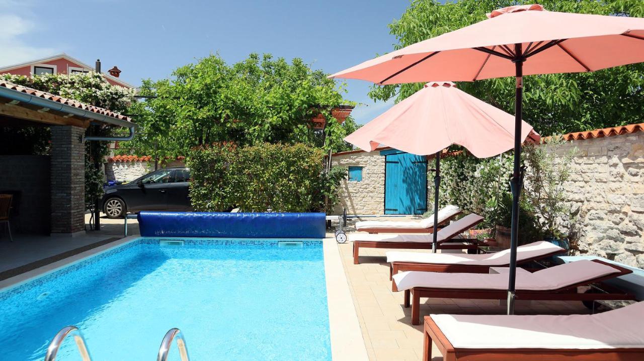 "Art House" Rovinj-Holiday, Holiday Home To Rent Rovinjsko Selo Extérieur photo